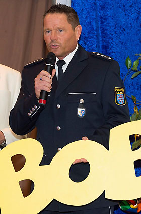 Polizeihauptkommissar Jörg Pfeiffer vom BOB-Team bedankte sich abschließend noch einmal bei der GFV (Foto: Frank Beck)